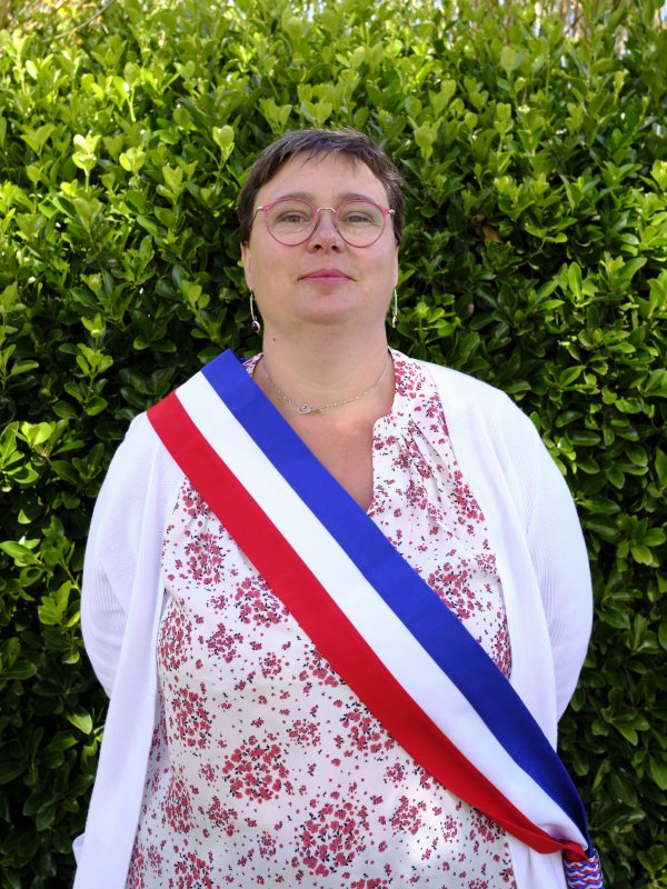 Mme Virginie SOCHARD 